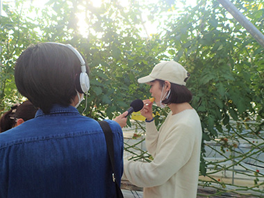 試食した川瀬さんは、「ゼリー感が、全然ない！知ってるトマトと違い過ぎて、びっくり！」と、驚いた様子でした・・！