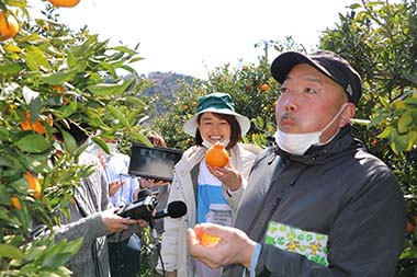 「ほんとに旬前ですか！？あまい！」と驚く川瀬さん。