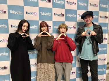 豆柴の大群（ハナエモンスターさん、カエデフェニックスさん）