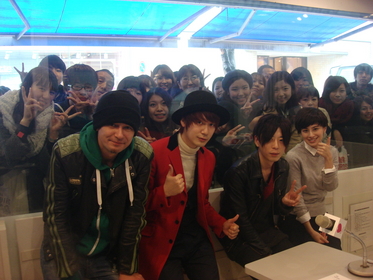 THE BAWDIES