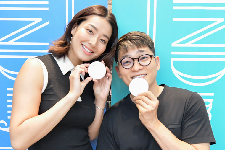 写真：introduce by SUMIRE & HIROMI