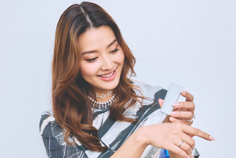 写真：introduce by SUMIRE & HIROMI