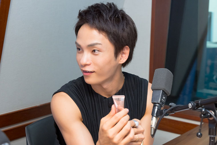 写真：introduce by SUMIRE & HIROMI