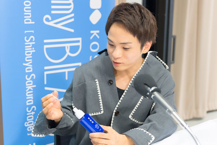 写真：introduce by SUMIRE & HIROMI