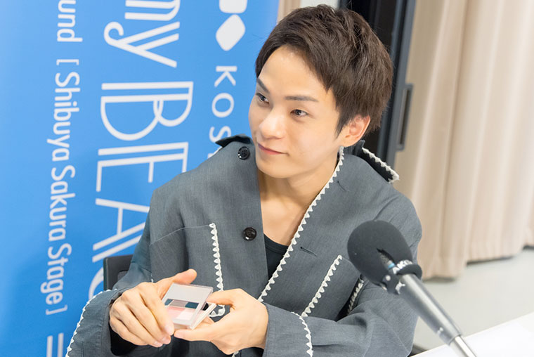 写真：introduce by SUMIRE & HIROMI