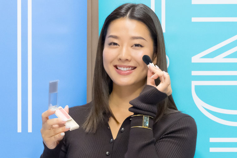 写真：introduce by SUMIRE & HIROMI