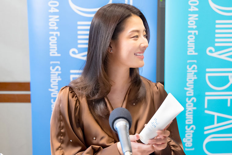 写真:introduce by SUMIRE & HIROMI