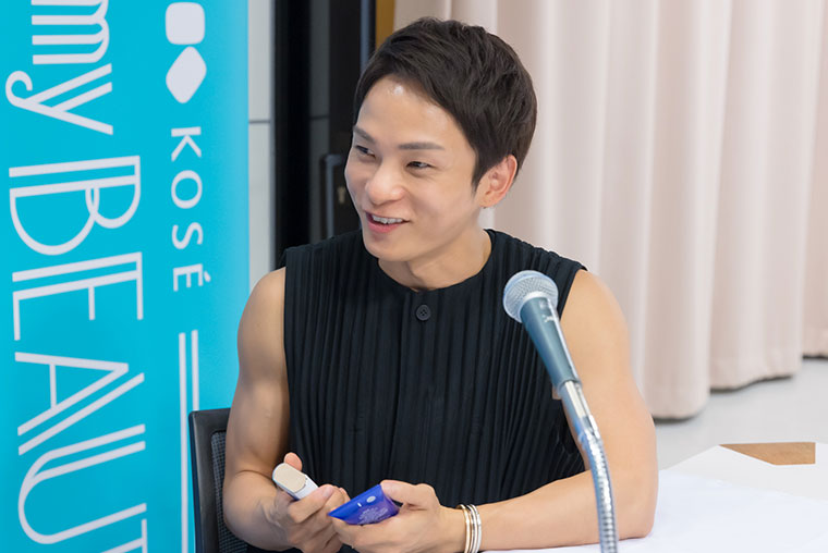 写真:introduce by SUMIRE & HIROMI