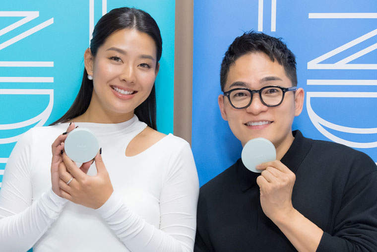 写真：introduce by SUMIRE & HIROMI