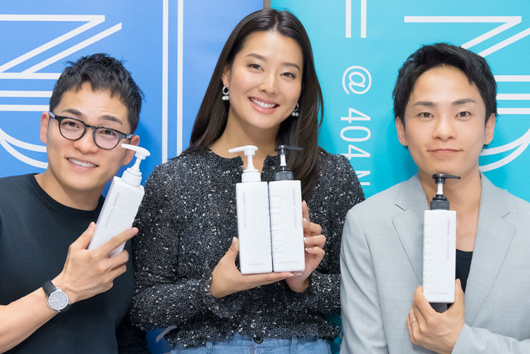 写真：introduce by SUMIRE & HIROMI