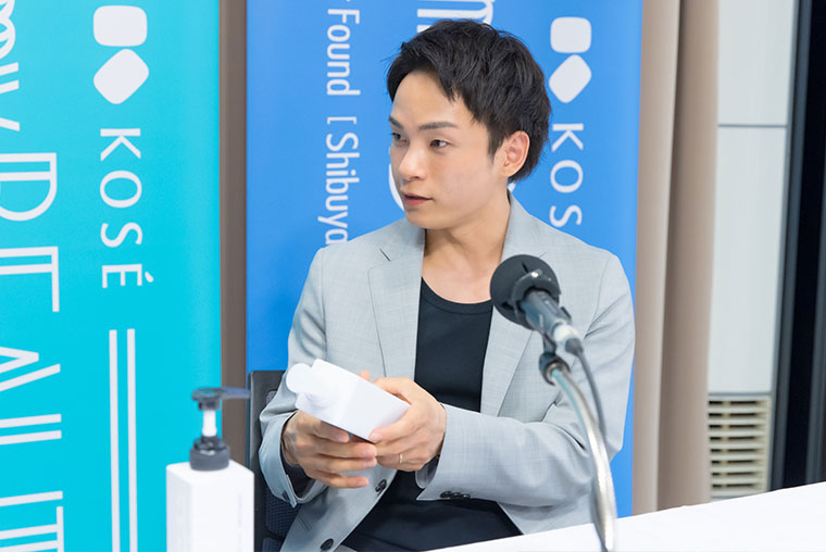 写真：introduce by SUMIRE & HIROMI