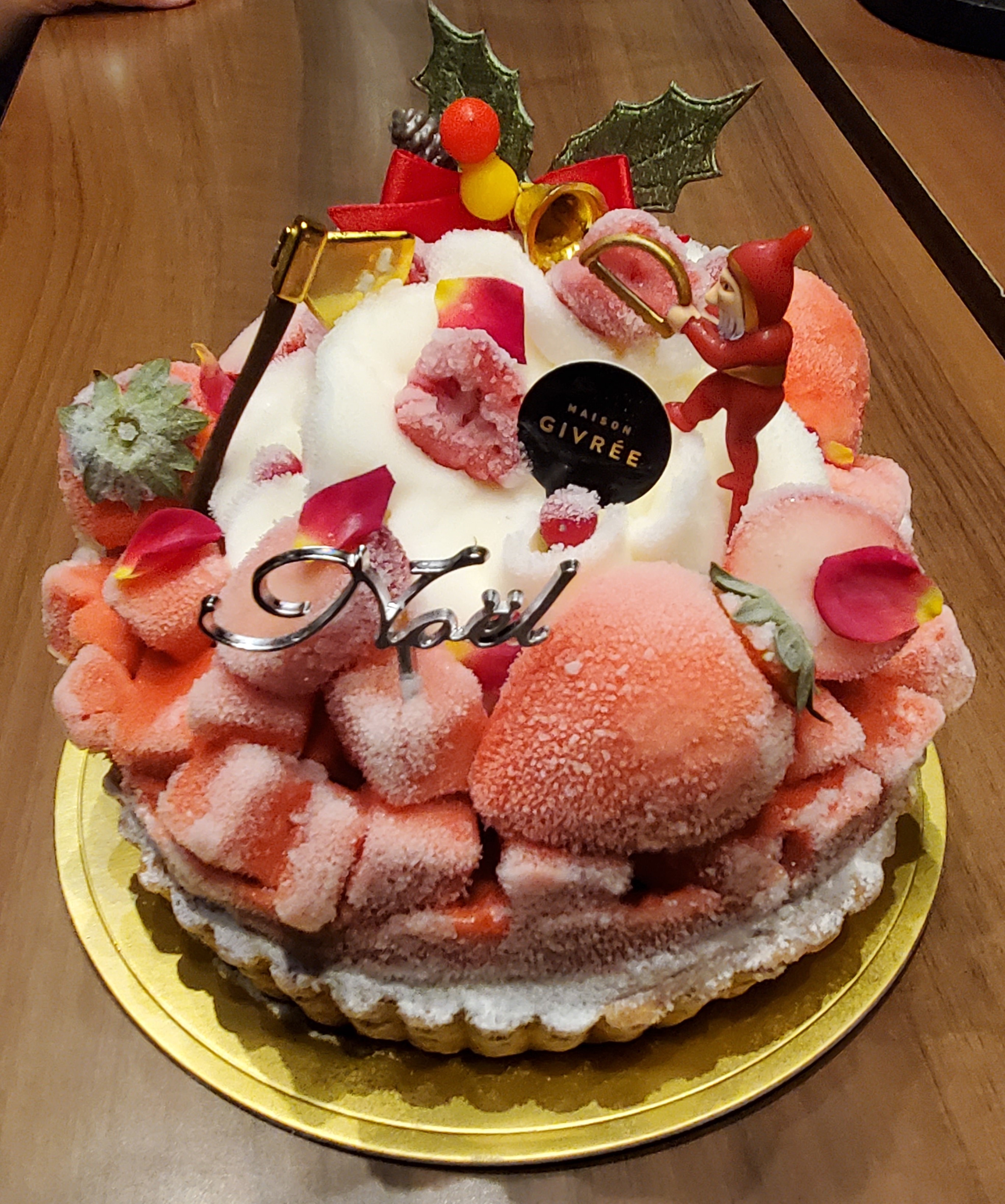 アイスケーキトリミング済