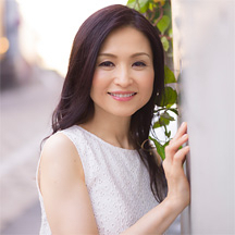 辛島美登里 写真