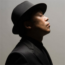 大沢誉志幸 写真