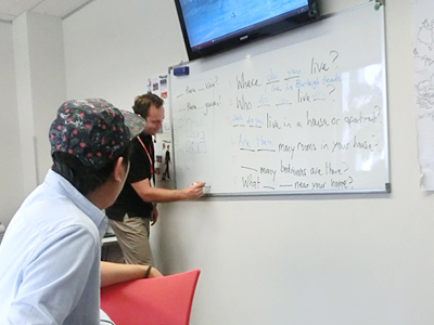 �I�[�X�g�����A�؍݋L