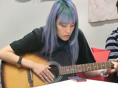 �I�[�X�g�����A�؍݋L