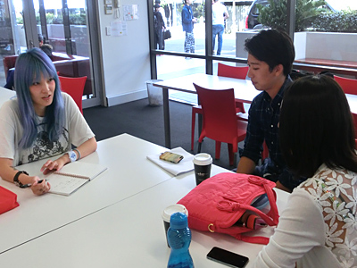 �I�[�X�g�����A�؍݋L