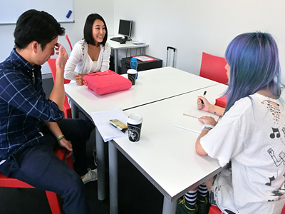 �I�[�X�g�����A�؍݋L