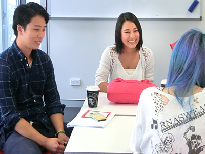 �I�[�X�g�����A�؍݋L