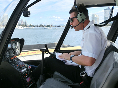 �I�[�X�g�����A�؍݋L