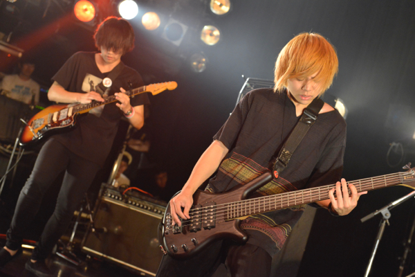 160723_sleeping_-_3.jpg 160723_sleeping_-_3.jpg