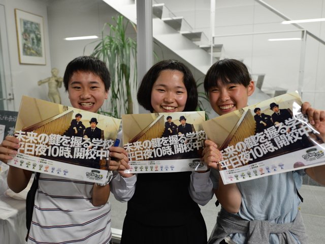 _aza6643m.jpg _aza6643m.jpg