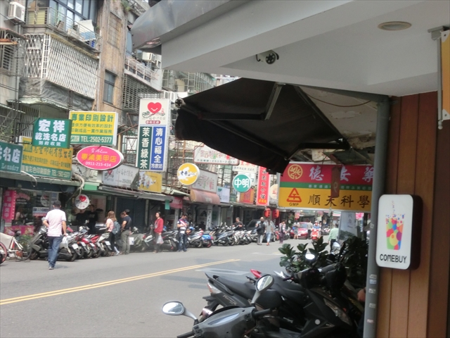 cimg5063_r.jpg cimg5063_r.jpg