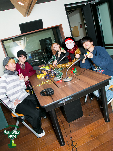 クリスマスとミセスと私」X'masプレゼント当選者発表!!｜SCHOOL OF