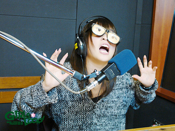 �k�T����