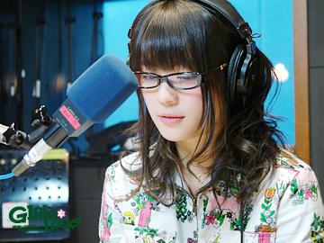 �k�T����