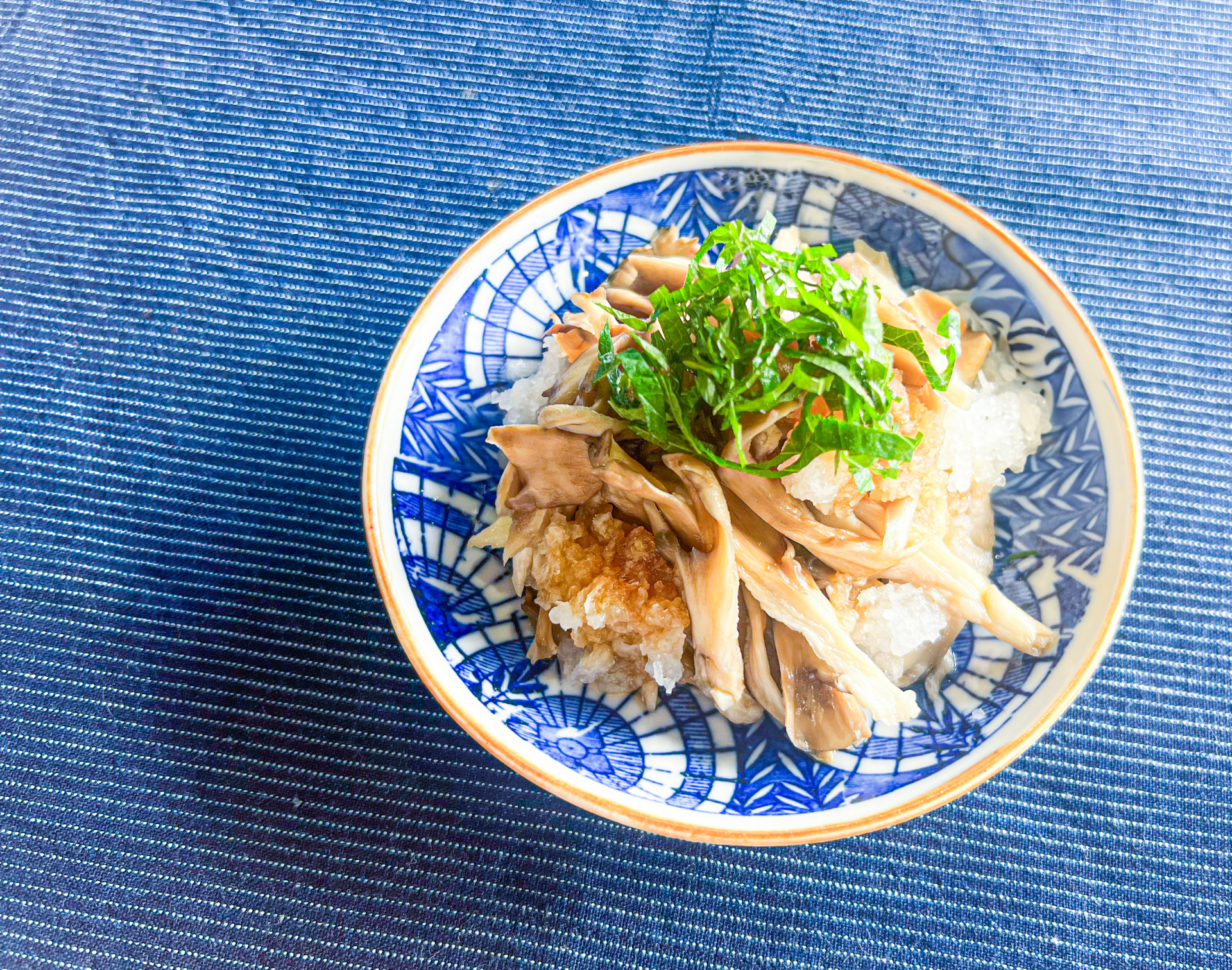 “腸ケア”におすすめのきのこレシピを紹介！『まいたけのおろしポン酢和え』