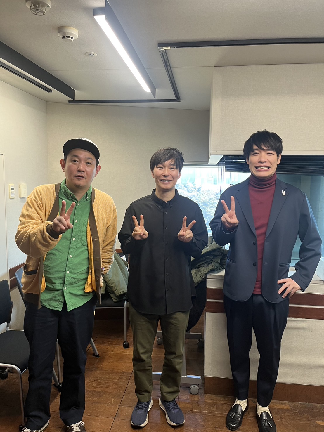 マシンガンズスタジオ写真