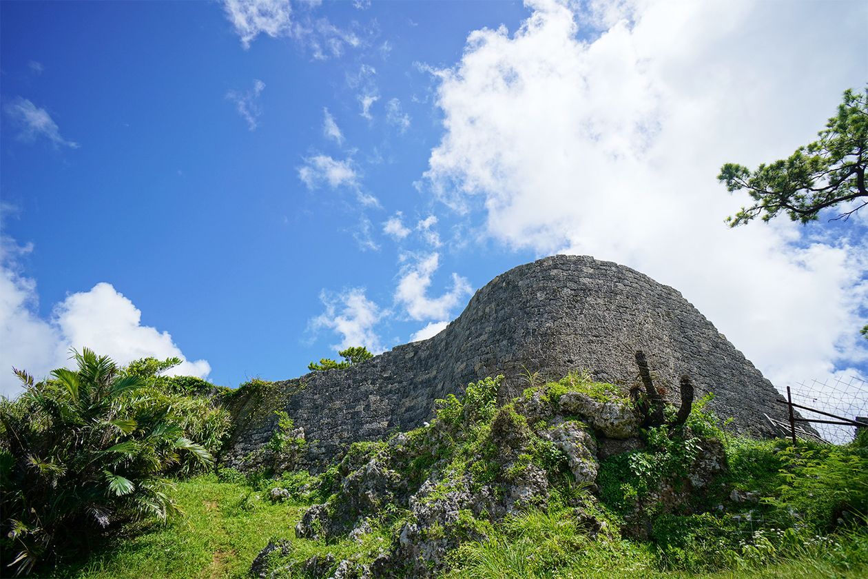 第三百六十一話 汝の立つ所を深く掘れ－【沖縄篇】民俗学者 伊波普猷－