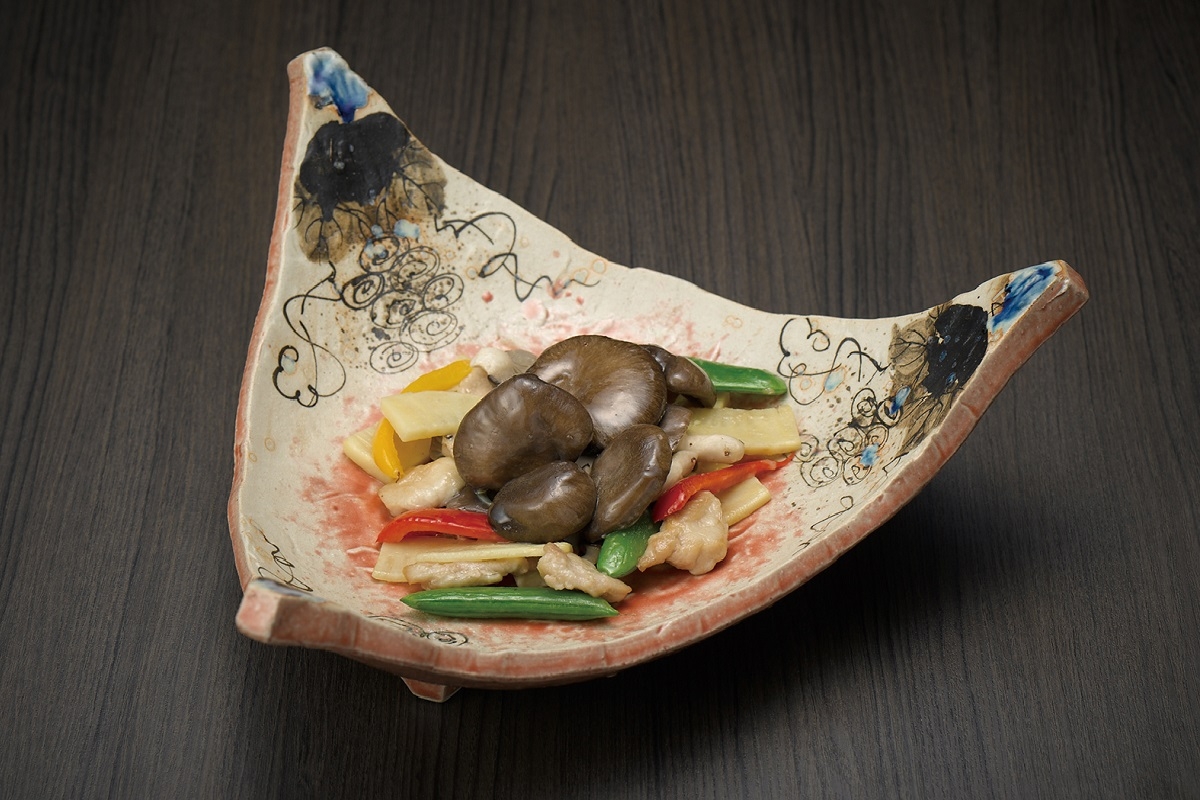 霜降りひらたけと鶏肉のレモンバター炒め