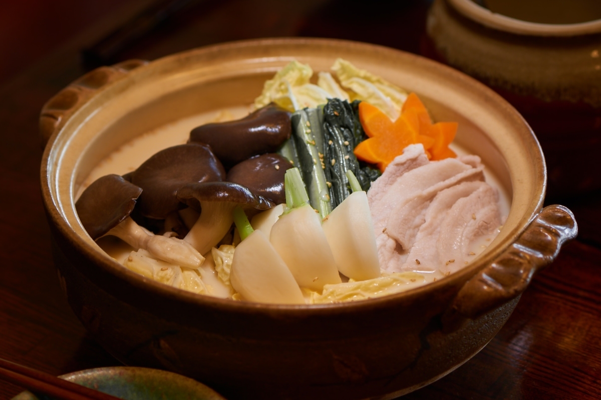 霜降りひらたけの豆乳鍋