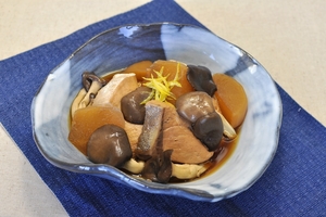 霜降りひらたけのごちそうブリ大根