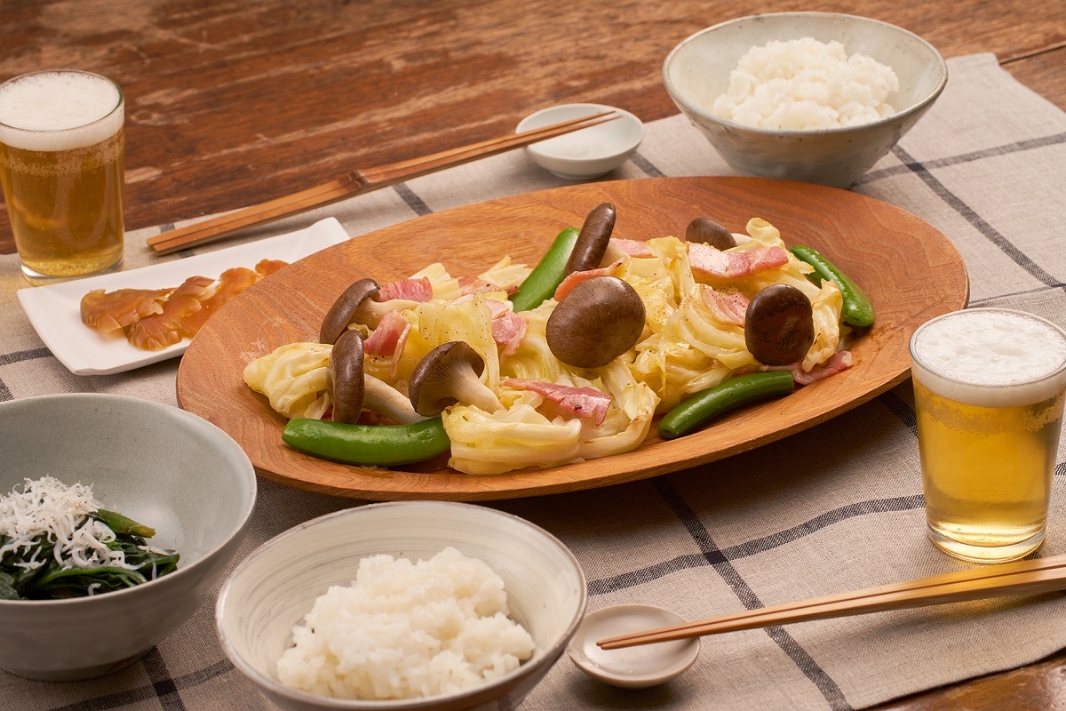 霜降りひらたけとキャベツのバター炒め