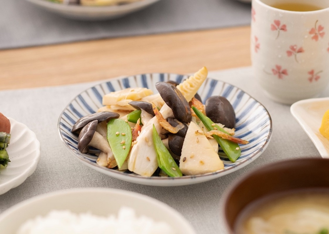 霜降りひらたけと筍の塩きんぴら