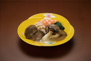 霜降りひらたけと野菜のおろし餡かけ